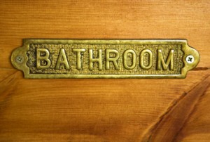 Restroom Etiquette: Reminders for the Guys by Diane Gottsman National Etiquette Expert and Modern Manners Authority