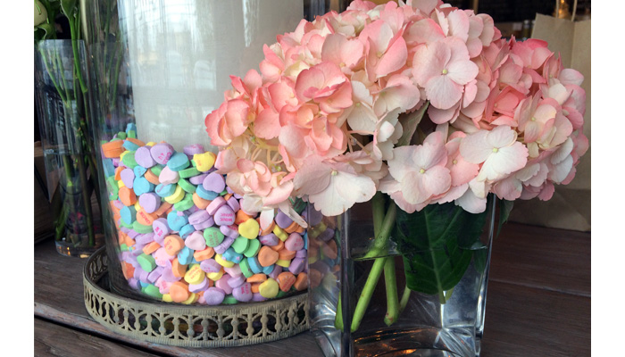 Tips for Valentine's Day Etiquette when hanging out with your girlfriends