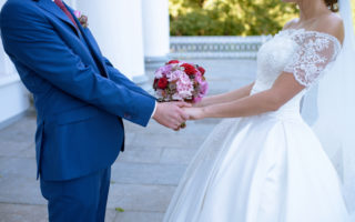 14 Wedding Traditions to Skip