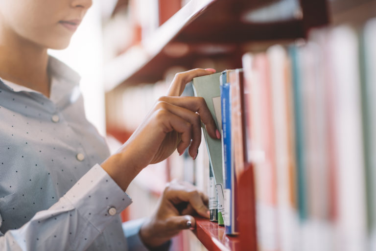3 Simple Ways to Improve Your Vocabulary (And a Few Words to Get You Started)