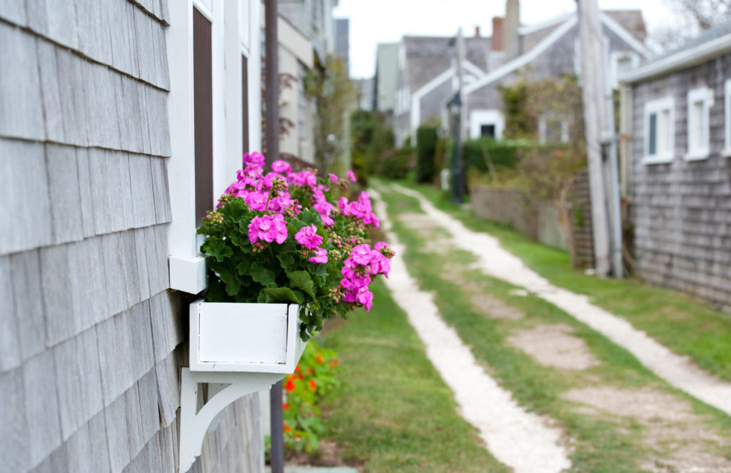 How to Be a Mannerly Airbnb Guest