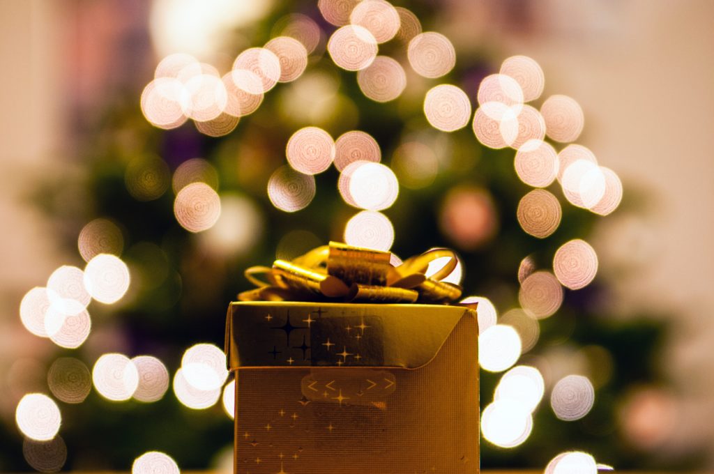 how to plan your holiday gifting