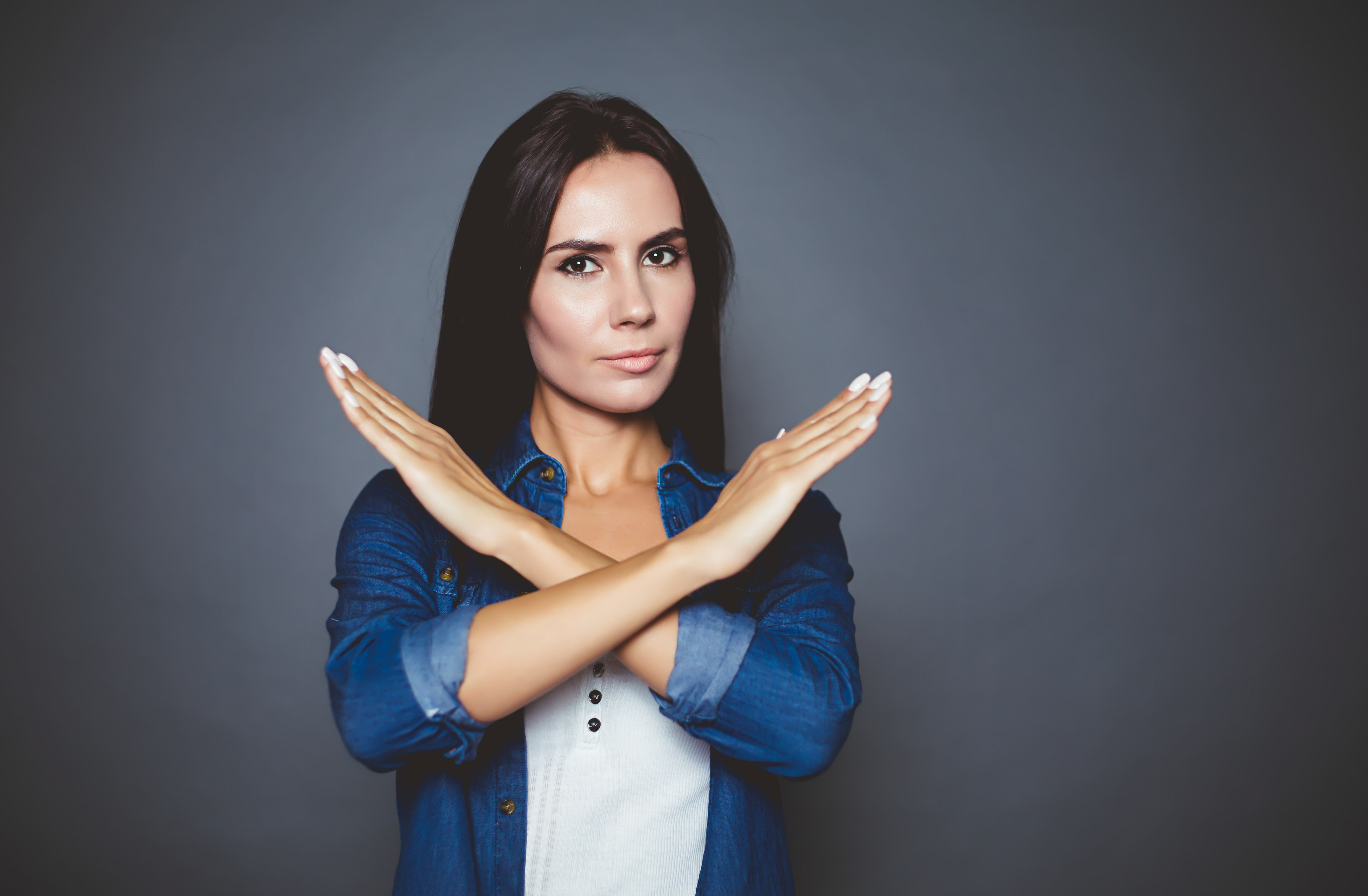 body language gestures and postures