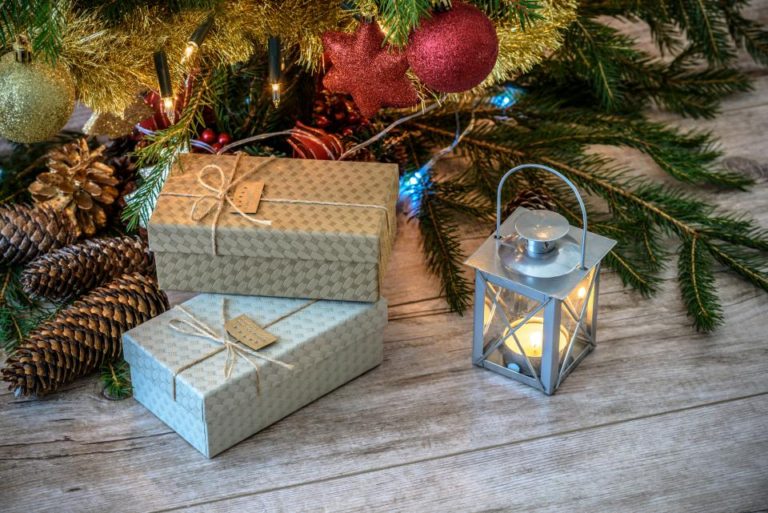 Holiday Houseguest Etiquette