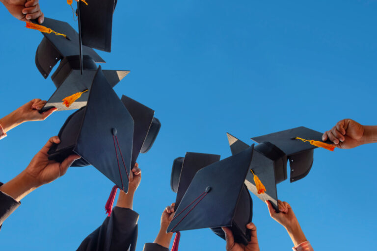 graduation etiquette 2021
