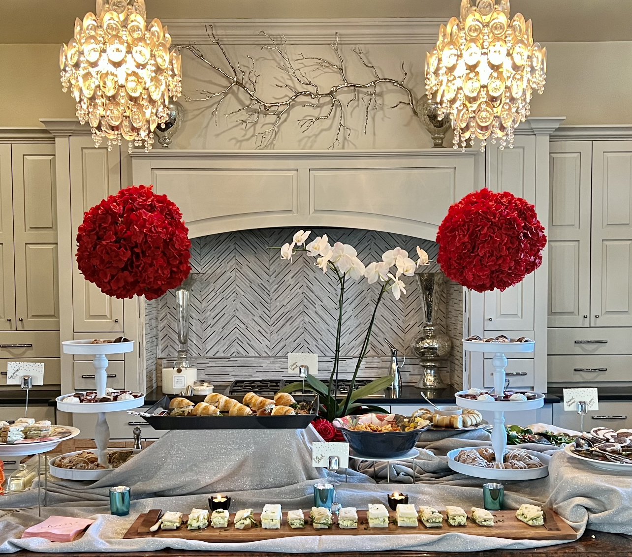 tea party table with floral arrangements