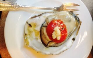 how to eat seafood | dining etiquette | oyster on a plate, beautiful presentation