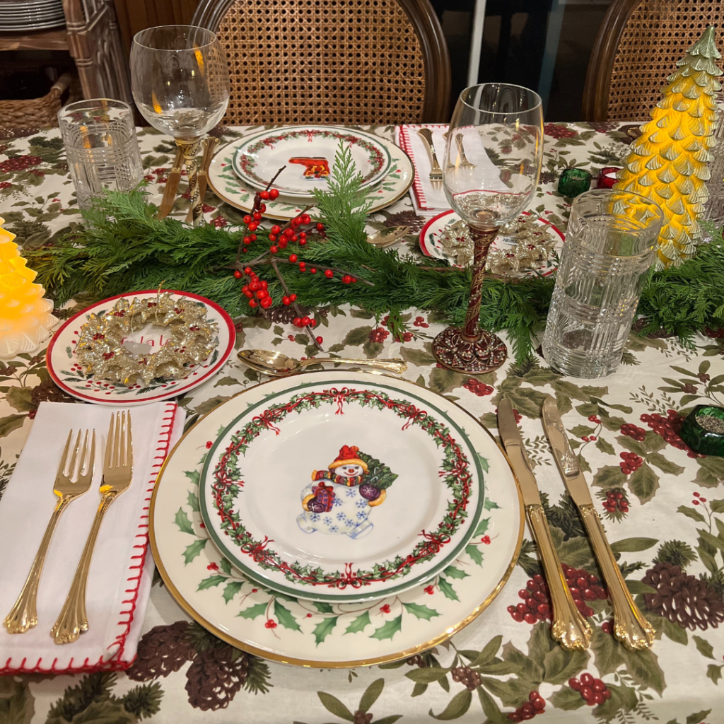 Christmas Tablescape from Etiquette Expert Diane Gottsman 