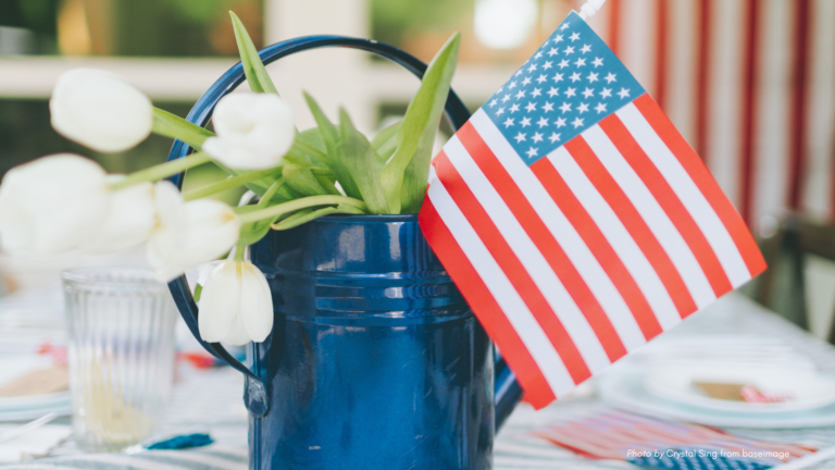 4th of July etiquette | pitcher with tulips and American flag