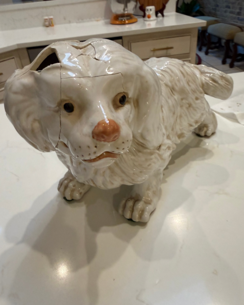 Last piece missing - broken dog